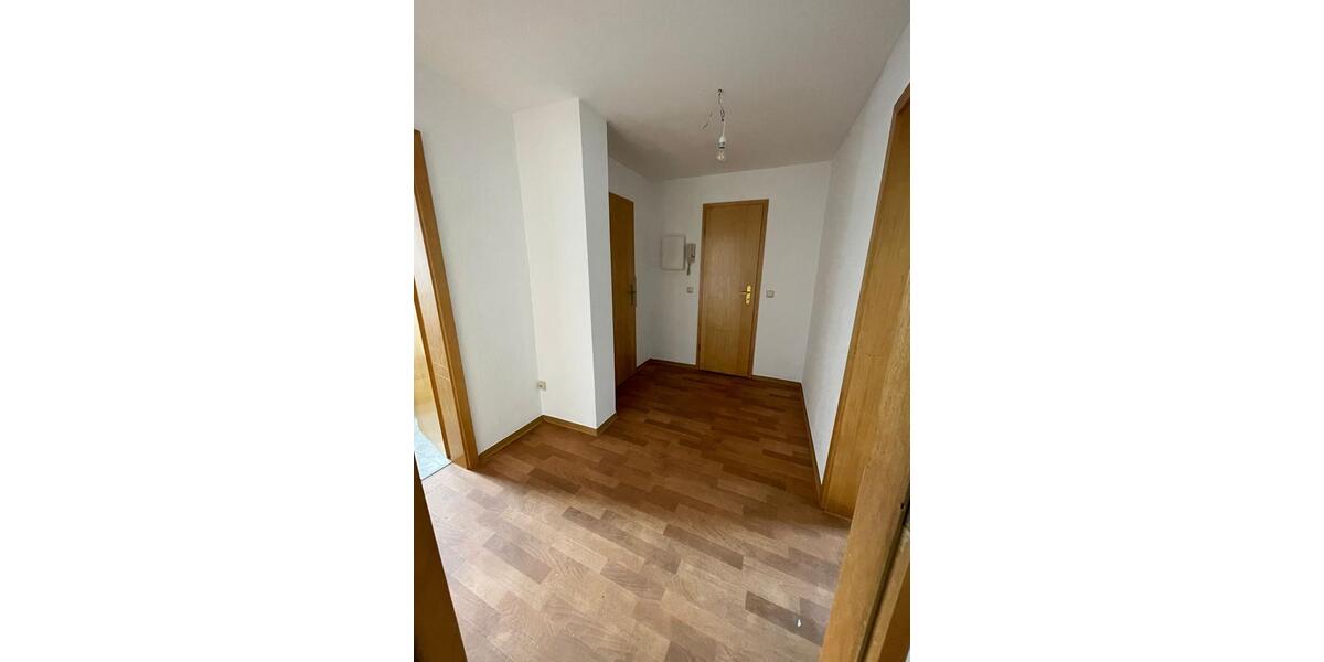 Erdgeschoßwohnung Schmölln - 2 Zimmer, 49 m&sup2;, 295&euro; | Angebot:25286608