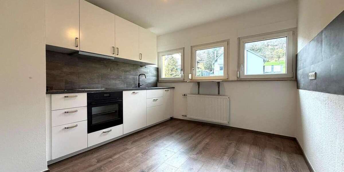 Etagenwohnung Bad Orb - 4 Zimmer, 111 m&sup2;, 1.099&euro; | Angebot:26071257