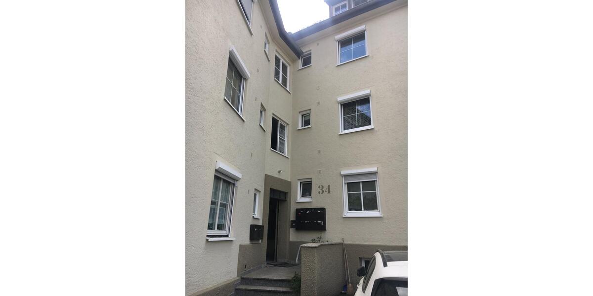 Dachgeschoßwohnung Esslingen am Neckar - 2 Zimmer, 49 m&sup2;, 900&euro; | Angebot:24612224