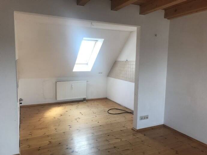 Tolle Dachgeschoßwohnung in Taucha
