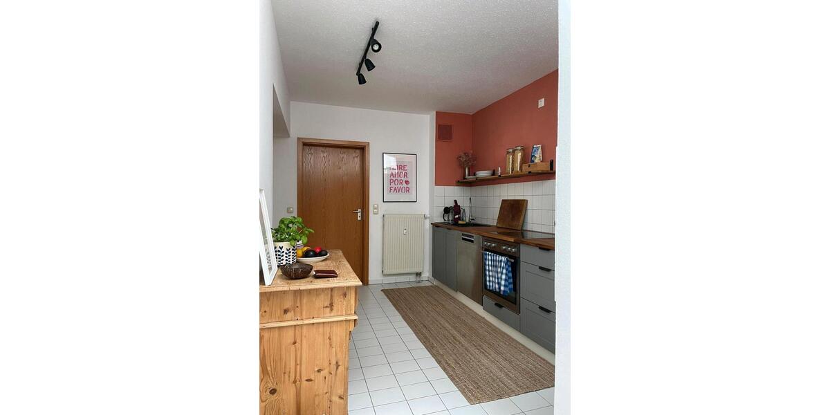 Etagenwohnung Rosenheim Innenstadt - 2 Zimmer, 66 m&sup2;, 850&euro; | Angebot:26291889