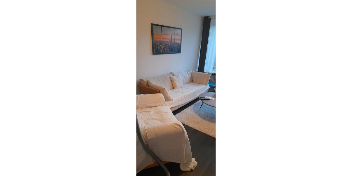 Wohnen auf Zeit Hamburg Groß Borstel - 1 Zimmer, 12 m&sup2;, 680&euro; | Angebot:26676926