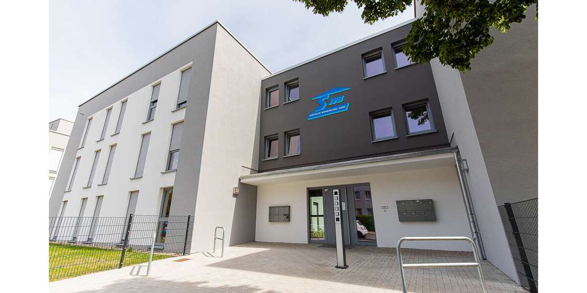 Etagenwohnung Schönebeck - 4 Zimmer, 127 m&sup2;, 975&euro; | Angebot:25858472