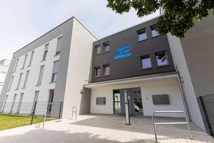 Wohnung Schönebeck - 4 Zimmer, 127 m&sup2;, 975&euro; | Angebot:25858472