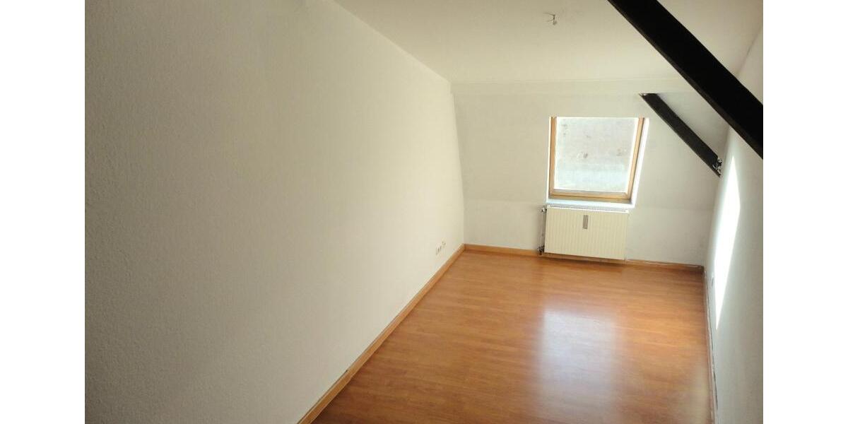 Dachgeschoßwohnung Magdeburg Alte Neustadt - 3 Zimmer, 66 m&sup2;, 430&euro; | Angebot:26426146