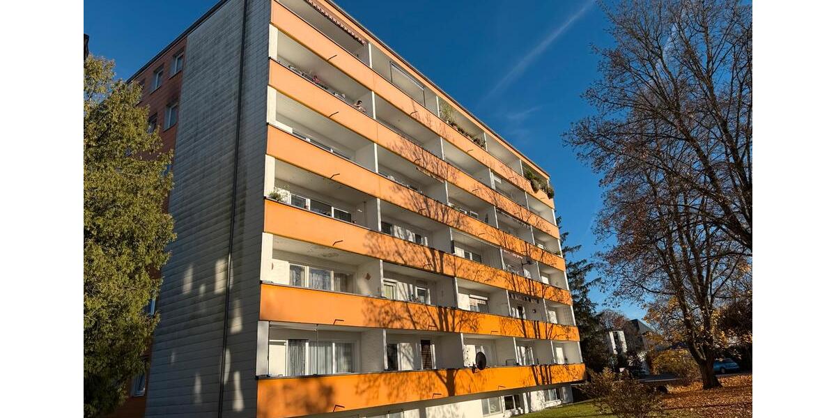 Etagenwohnung Burghausen - 3 Zimmer, 70 m&sup2;, 990&euro; | Angebot:24754012