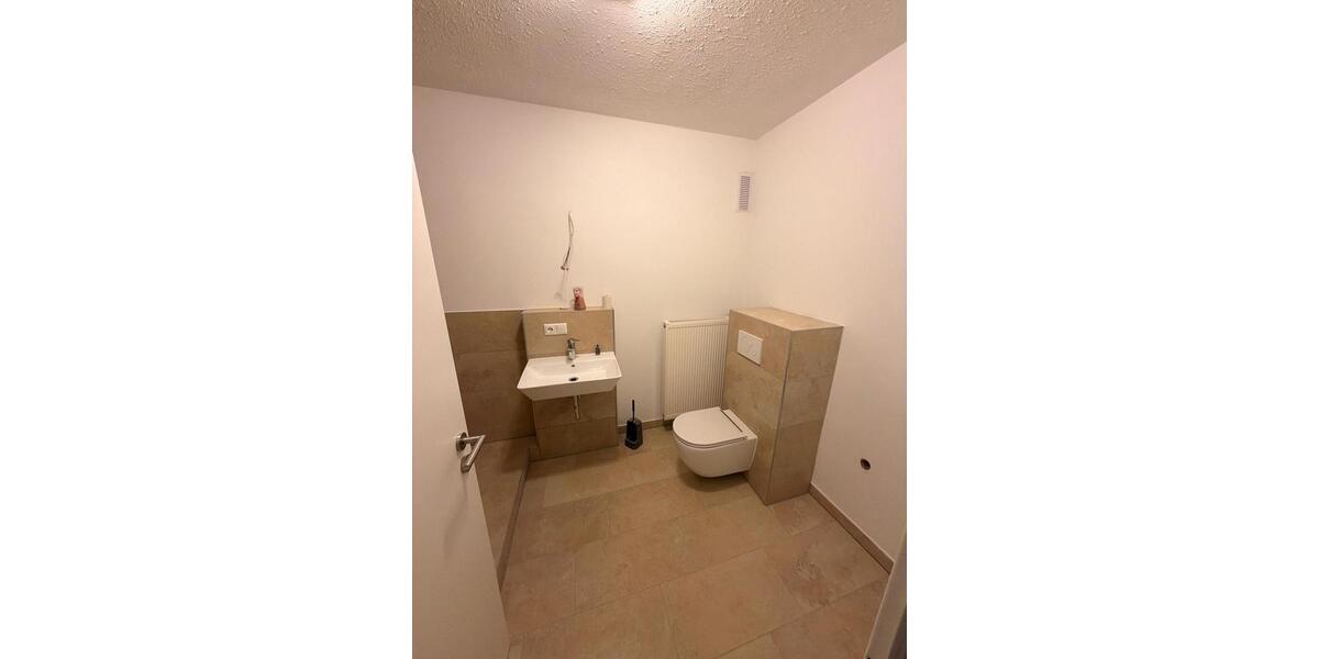 Etagenwohnung Bruck in der Oberpfalz - 2 Zimmer, 84 m&sup2;, 718&euro; | Angebot:26293172