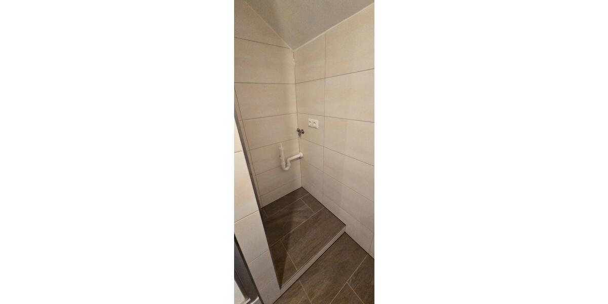 Dachgeschoßwohnung Erlangen Bruck - 2 Zimmer, 50 m&sup2;, 850&euro; | Angebot:25935681