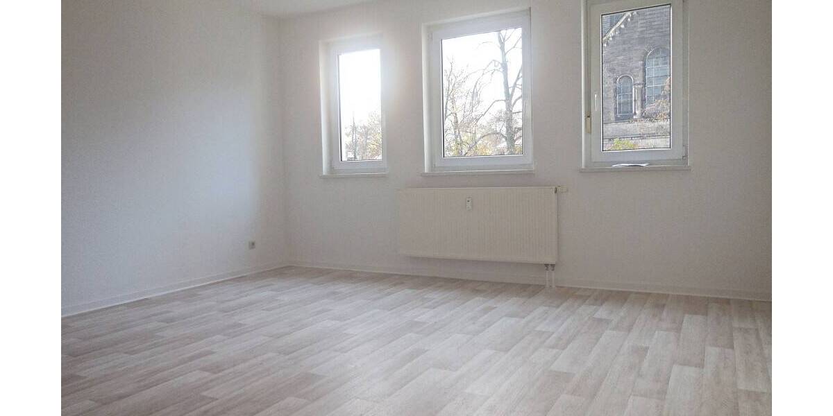 Etagenwohnung Riesa Innenstadt - 2 Zimmer, 50 m&sup2;, 289&euro; | Angebot:26154499