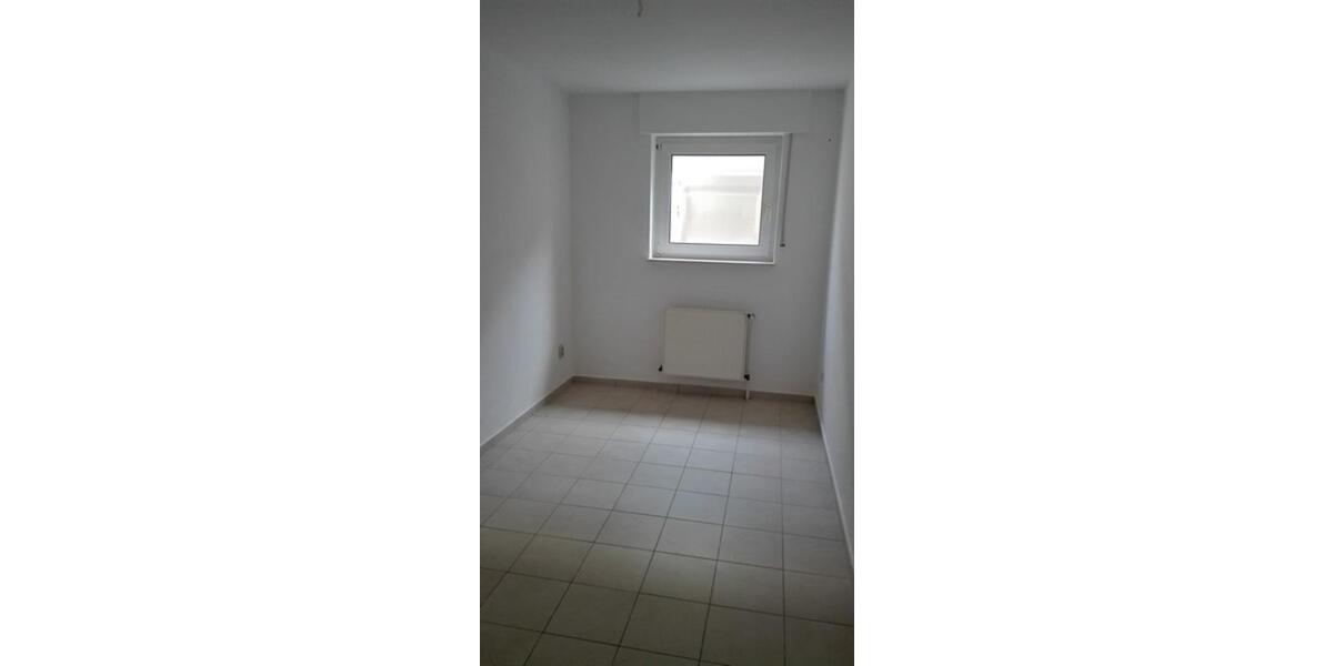 Etagenwohnung Damme - 4 Zimmer, 95 m&sup2;, 750&euro; | Angebot:25998985