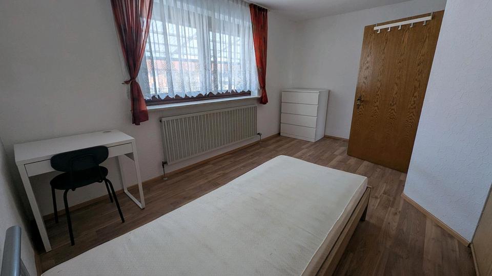 Etagenwohnung Moosthenning - 1 Zimmer, 12 m&sup2;, 550&euro; | Angebot:25724306