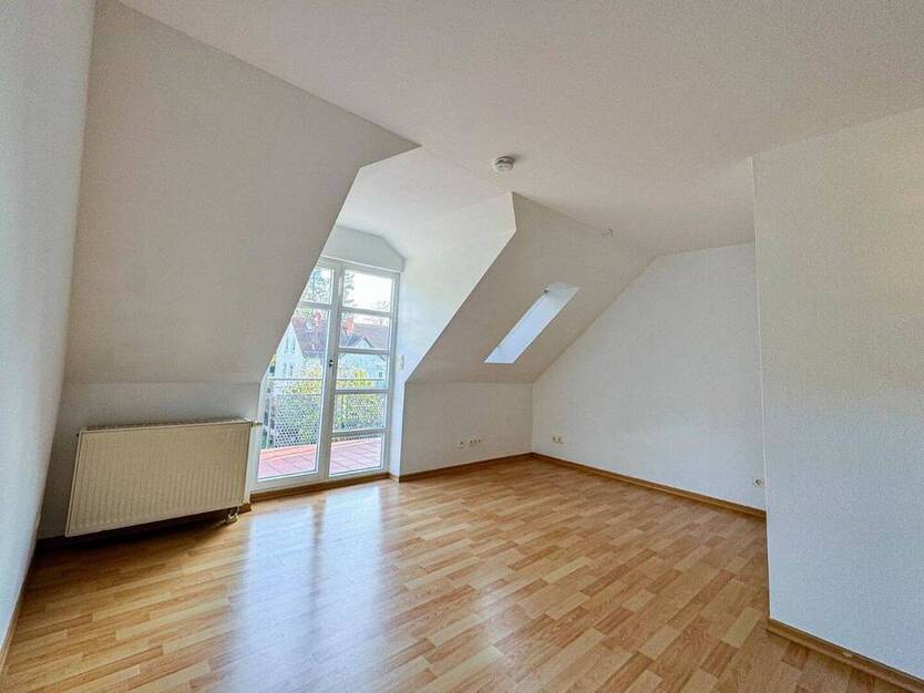 ruhig gelegene Wohnung im Grünen mit 2 Balkonen