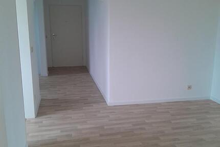 Wohnung Enger - 3 Zimmer, 84 m&sup2;, 621&euro; | Angebot:25943747