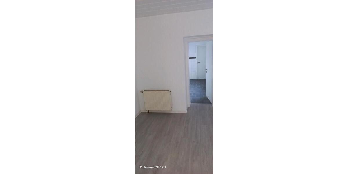 Erdgeschoßwohnung Nienburg (Saale) - 2 Zimmer, 50 m&sup2;, 299&euro; | Angebot:25280758