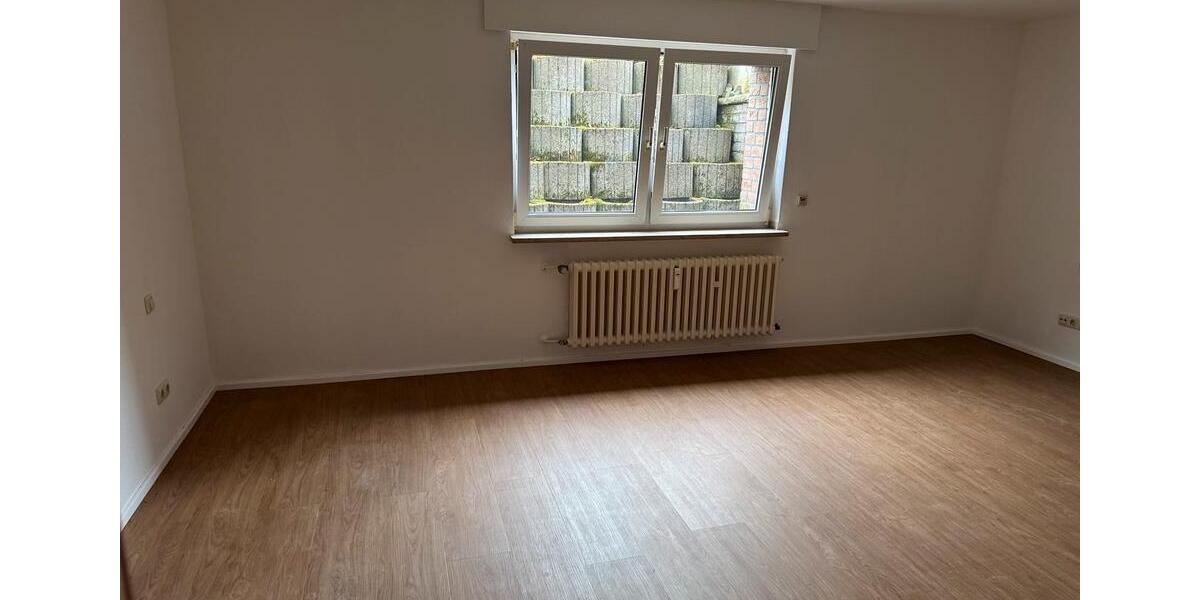 Erdgeschoßwohnung Essen Stadtbezirk IV - 2 Zimmer, 74 m&sup2;, 790&euro; | Angebot:26522793