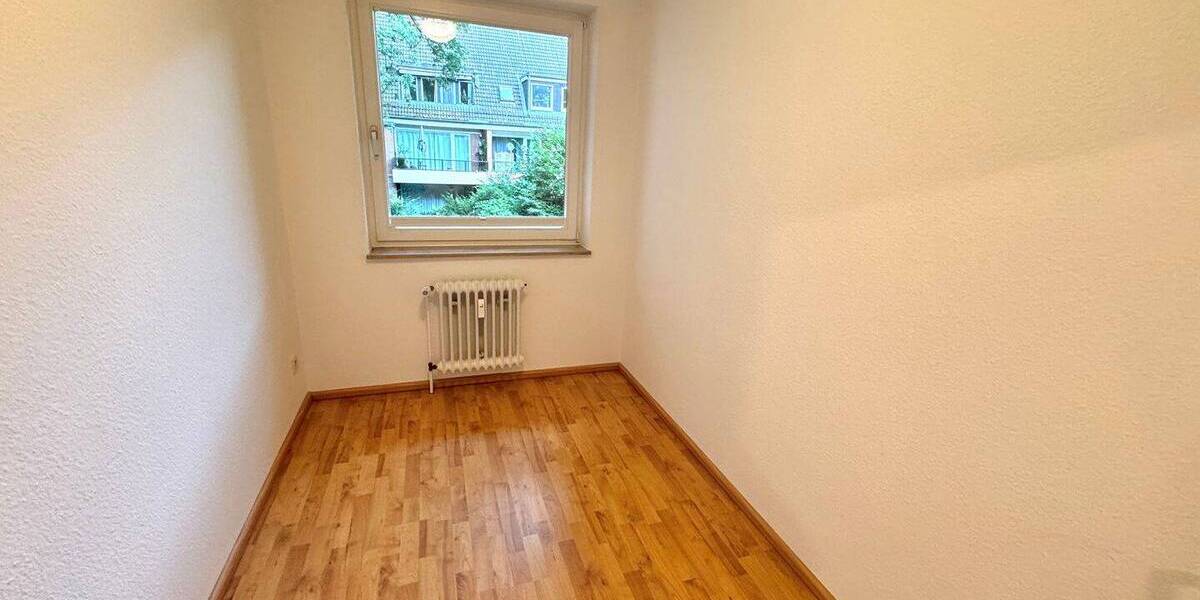 Etagenwohnung Hamburg Rissen - 3 Zimmer, 73 m&sup2;, 1.180&euro; | Angebot:26119140
