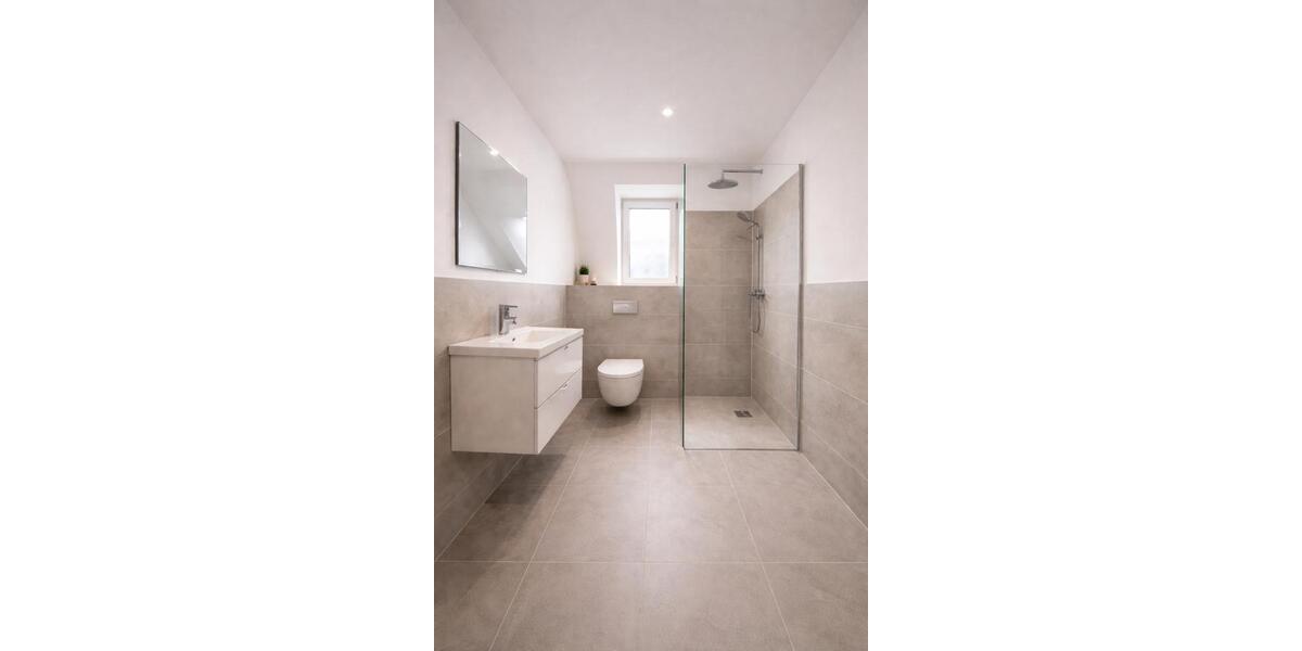 Dachgeschoßwohnung Ahnatal - 2 Zimmer, 50 m&sup2;, 600&euro; | Angebot:26250151