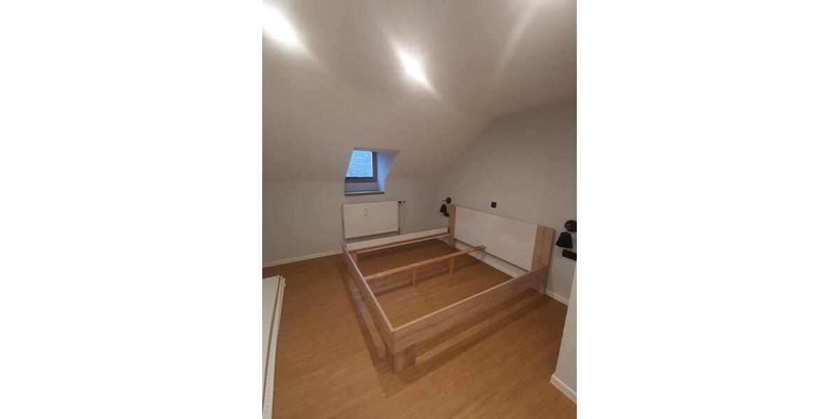 Dachgeschoßwohnung Manderscheid - 2 Zimmer, 75 m&sup2;, 675&euro; | Angebot:25841259