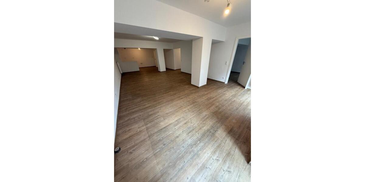 Terrassenwohnung Hilchenbach - 2 Zimmer, 88 m&sup2;, 616&euro; | Angebot:23328945