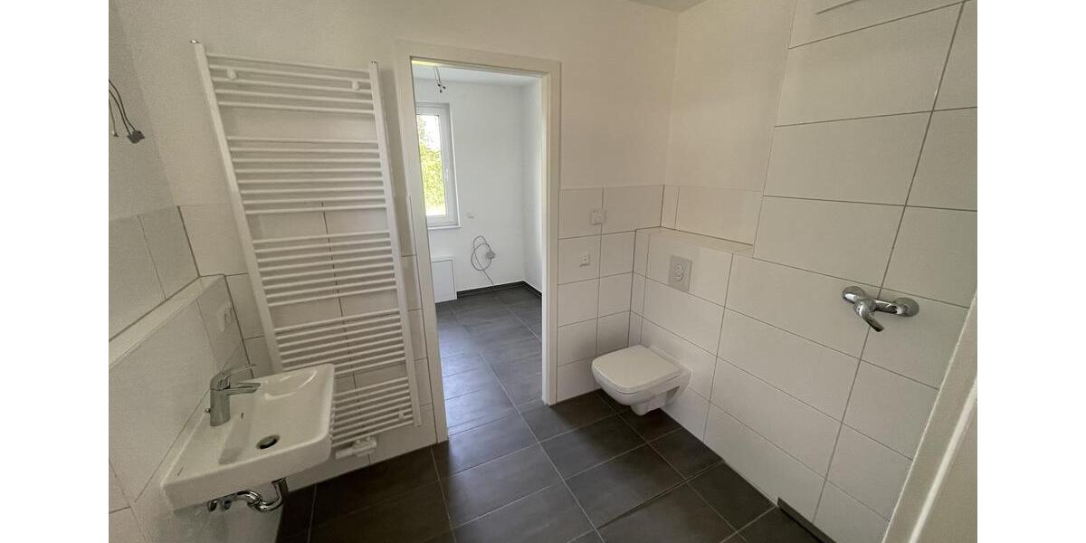 Doppelhaushälfte Schöneiche bei Berlin - 6 Zimmer, 140 m&sup2;, 2.500&euro; | Angebot:23971007