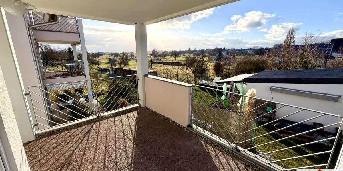 Etagenwohnung Herrenberg - 3 Zimmer, 80 m&sup2;, 990&euro; | Angebot:24649115