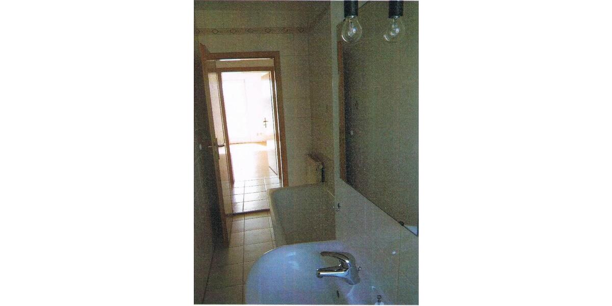 Etagenwohnung Münchenbernsdorf - 2 Zimmer, 48 m&sup2;, 265&euro; | Angebot:26413423