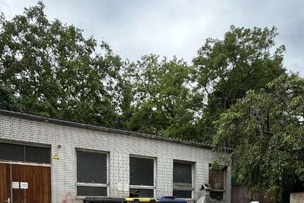 Sie haben Ideen und wir die Gewebefläche. Große Halle in einem Hinterhof zu vermieten zimmer