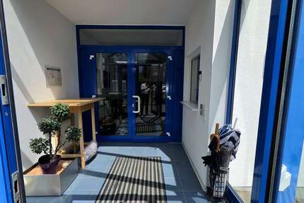 Büro in Nidderau 1.980 € 165 m² zimmer