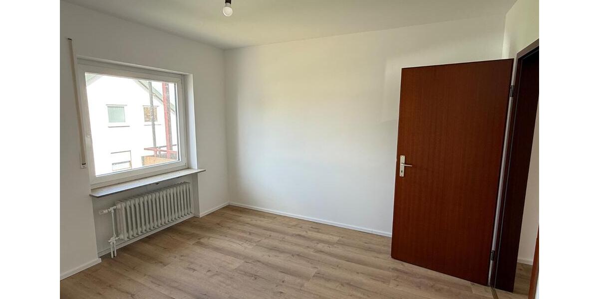 Etagenwohnung Lauda-Königshofen Königshofen - 3 Zimmer, 81 m&sup2;, 847&euro; | Angebot:26548674