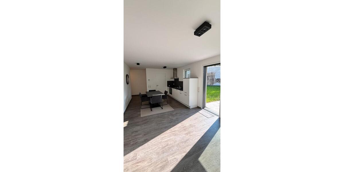 Erdgeschoßwohnung Schwalbach - 1 Zimmer, 62 m&sup2;, 670&euro; | Angebot:26236825