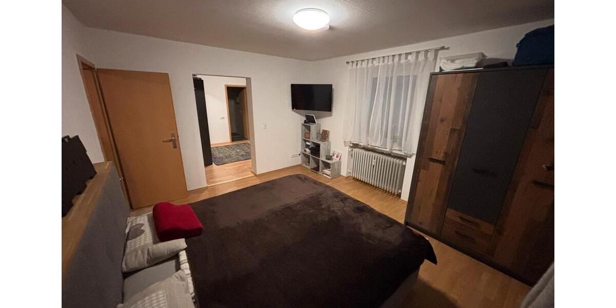Etagenwohnung Seewald - 4 Zimmer, 98 m&sup2;, 1.150&euro; | Angebot:24819043