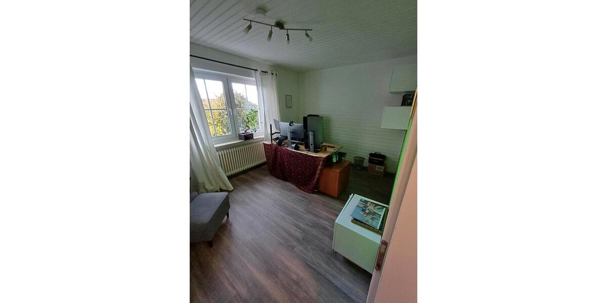 Erdgeschoßwohnung Michelstadt - 4 Zimmer, 133 m&sup2;, 1.300&euro; | Angebot:24356599
