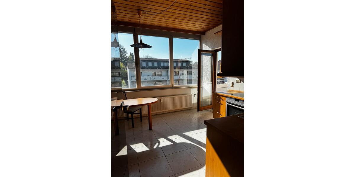 Etagenwohnung Kelkheim (Taunus) - 2 Zimmer, 90 m&sup2;, 1.260&euro; | Angebot:26551697