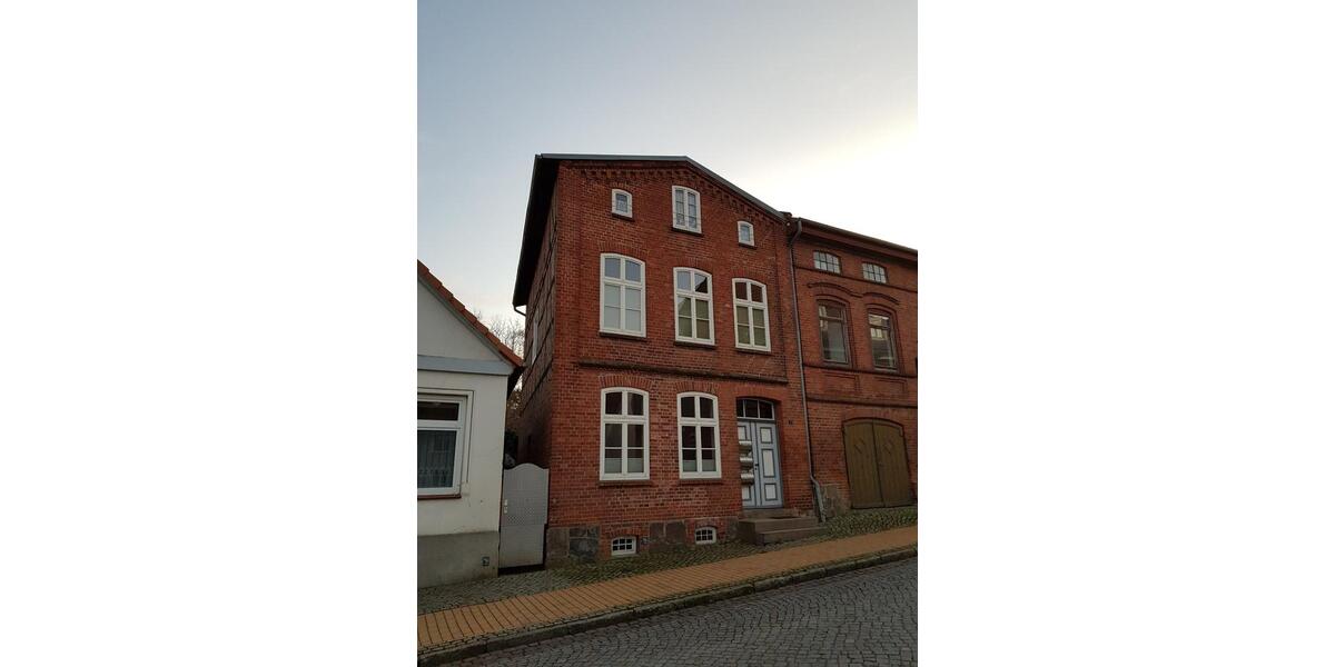Etagenwohnung Lüdersdorf - 2 Zimmer, 66 m&sup2;, 660&euro; | Angebot:26396427