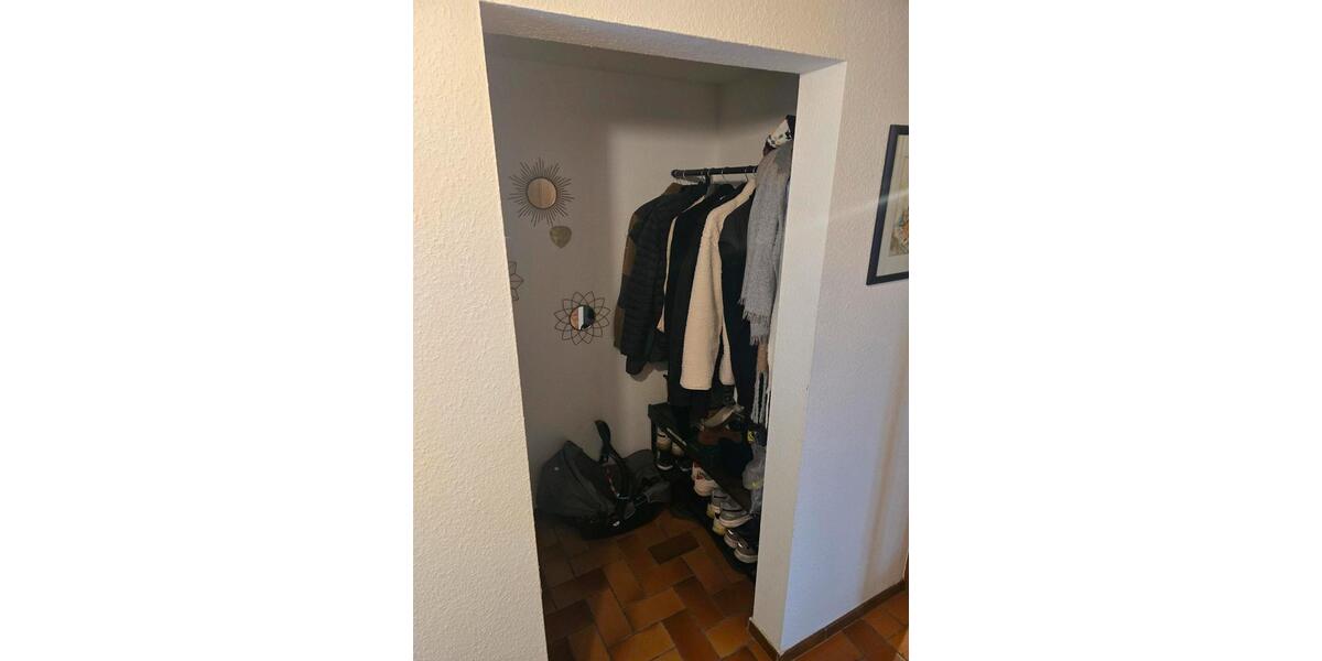 Etagenwohnung Büdingen - 3 Zimmer, 95 m&sup2;, 850&euro; | Angebot:26444444