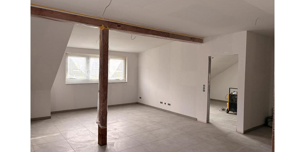 Dachgeschoßwohnung Waldaschaff - 2 Zimmer, 64 m&sup2;, 765&euro; | Angebot:26024578