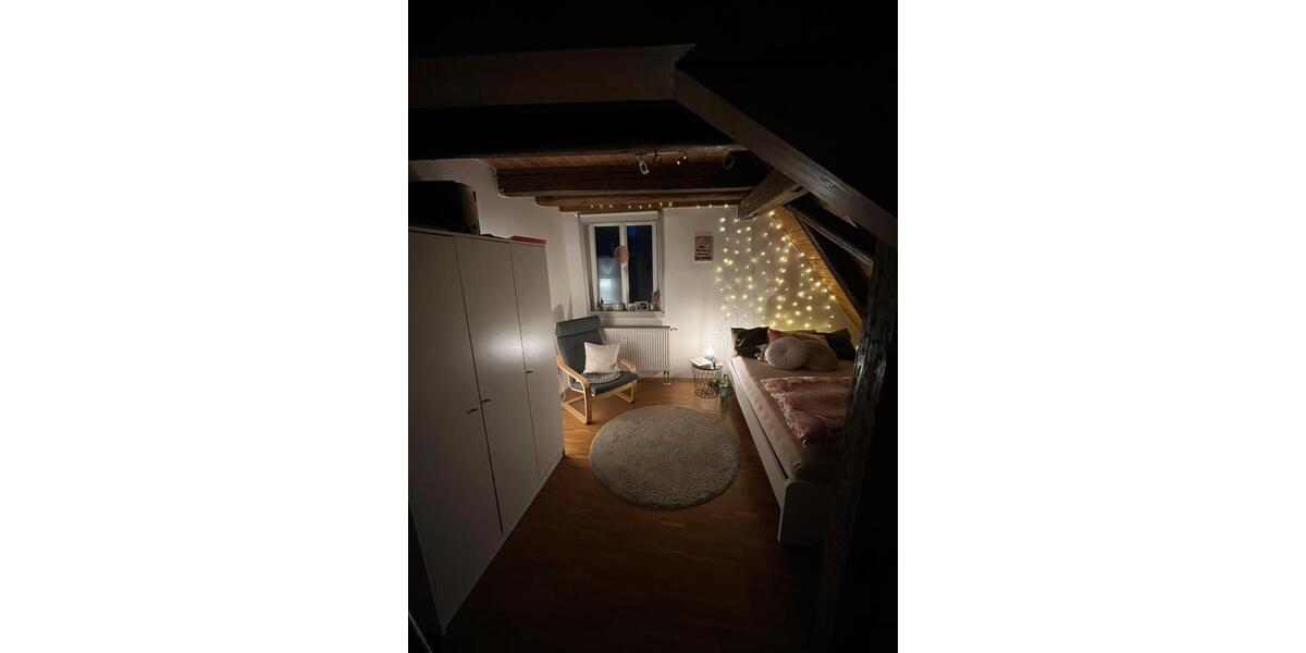 Dachgeschoßwohnung Schwäbisch Hall - 2 Zimmer, 20 m&sup2;, 450&euro; | Angebot:25061989