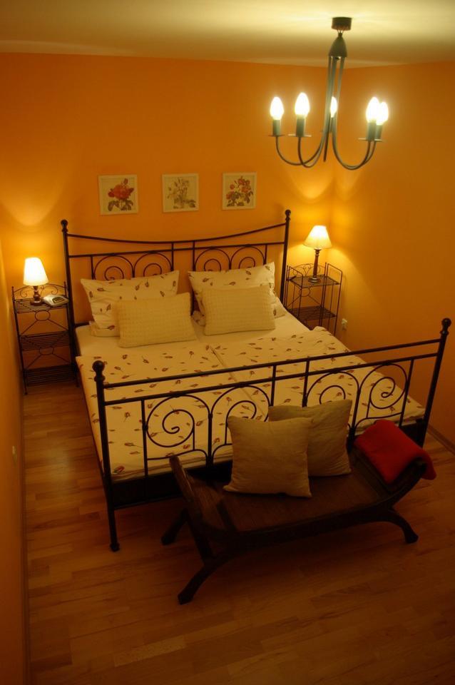 Romantische kleine Eifel-FerienWohnung für 2 nahe CochemMosel