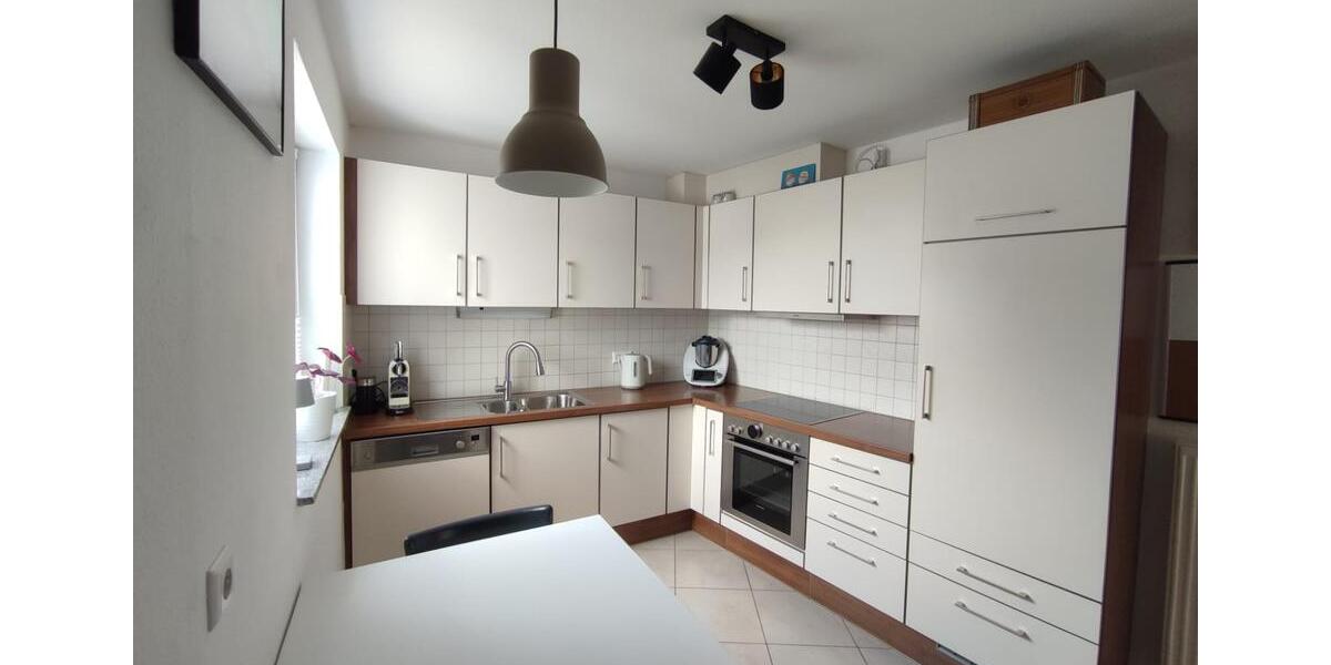 Etagenwohnung Sonnenbühl - 3.5 Zimmer, 117 m&sup2;, 1.075&euro; | Angebot:26247545