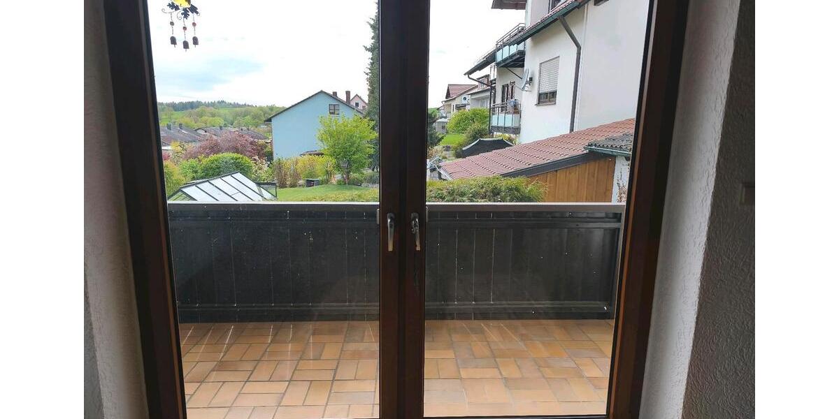 Etagenwohnung Hahnbach - 5 Zimmer, 120 m&sup2;, 820&euro; | Angebot:26447512