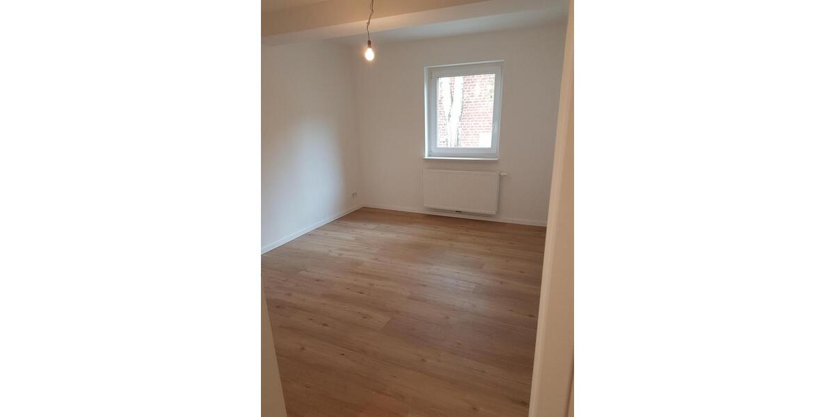 Erdgeschoßwohnung Lauenburg/Elbe Elbe - 3 Zimmer, 92 m&sup2;, 920&euro; | Angebot:26263087