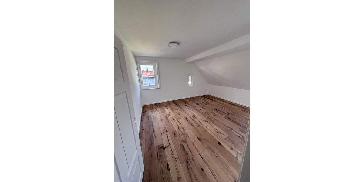 Etagenwohnung Lorch - 3 Zimmer, 105 m&sup2;, 1.149&euro; | Angebot:25674897