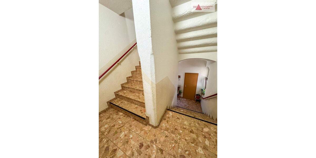 Etagenwohnung Aue Aue - 3 Zimmer, 66 m&sup2;, 380&euro; | Angebot:25914892