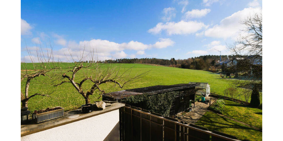 Etagenwohnung Untersiemau Weißenbrunn a. Forst - 3 Zimmer, 95 m&sup2;, 710&euro; | Angebot:25969789