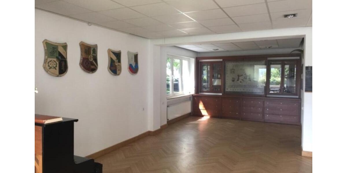 Wohnen auf Zeit Aachen Aachen-Mitte - 10 Zimmer, 20 m&sup2;, 250&euro; | Angebot:25809289