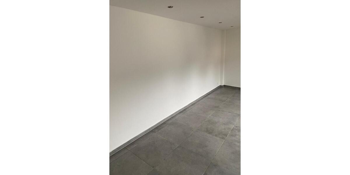 Etagenwohnung Bonn Lannesdorf - 1 Zimmer, 20 m&sup2;, 650&euro; | Angebot:24553789