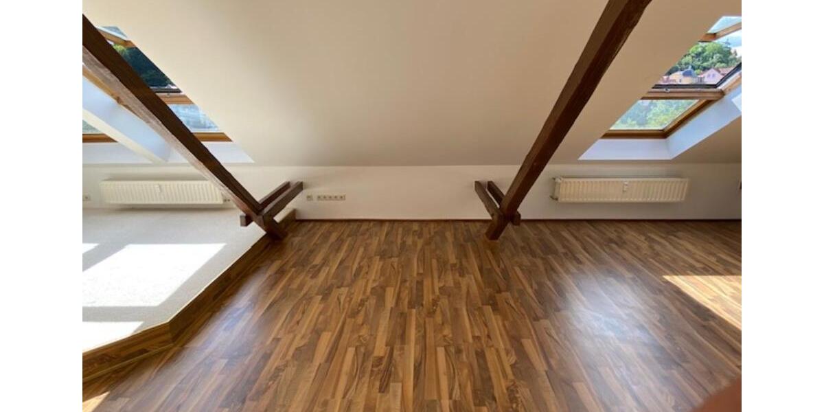 Dachgeschoßwohnung Meißen - 3 Zimmer, 75 m&sup2;, 560&euro; | Angebot:25941731