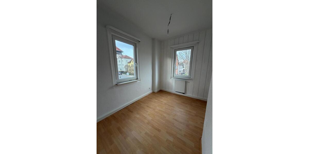 Etagenwohnung Neustadt bei Coburg - 4 Zimmer, 80 m&sup2;, 600&euro; | Angebot:25843207