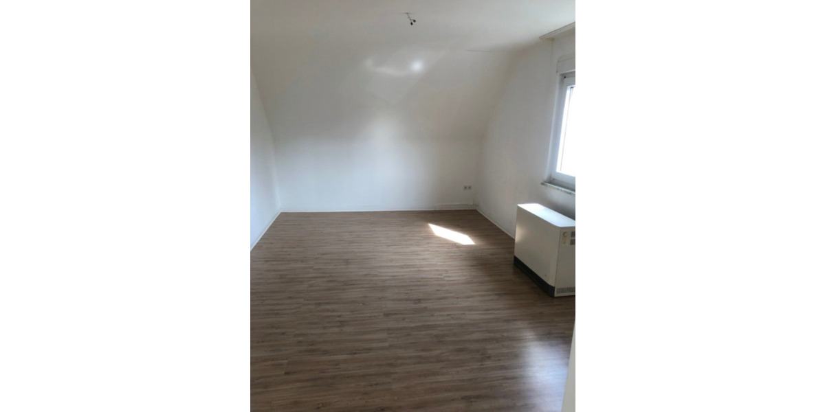 B35 -5 - Schönes Zimmer im WG-Haus frei 1 zimmer