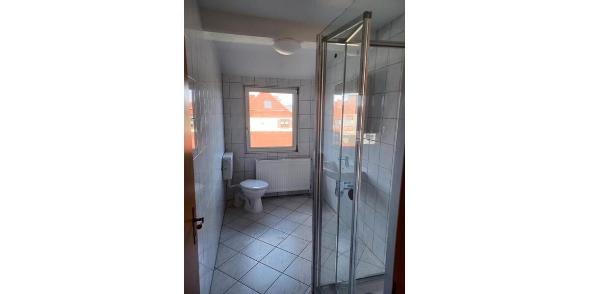 Dachgeschoßwohnung Nordhausen - 3 Zimmer, 52 m&sup2;, 370&euro; | Angebot:26530780